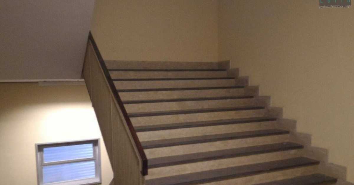 Politecnico di Bari: dove porte, scale e uscite d'emergenza conducono nel nulla